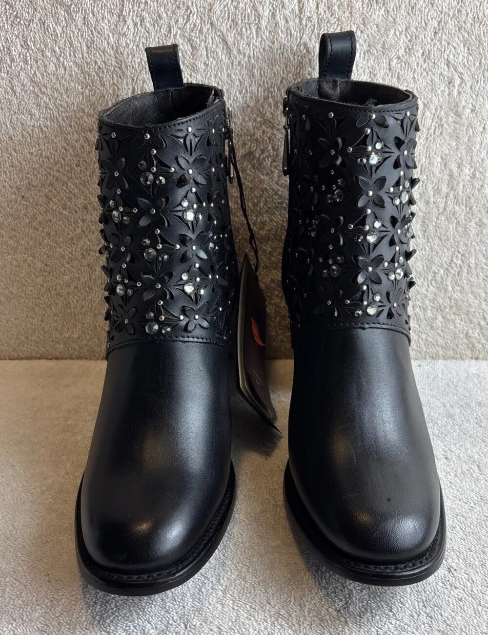 Cuadra Ladies Crystalized Heeled Black Booties Size 9 M 77076